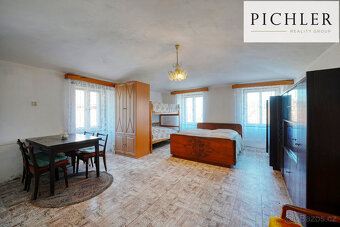 Prodej rodinného domu 215m2, pozemek 928m2 - 5
