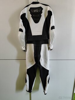Dvoudílná dámská kožená moto kombinéza RST - 5