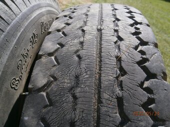 pneu 8,25x15 - 5