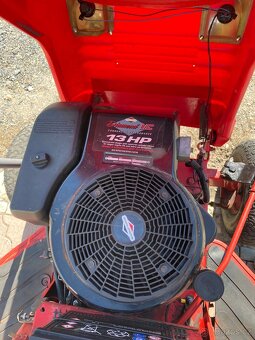 Zahradní traktor, traktůrek, vozítko Echo trak E-130 - 5