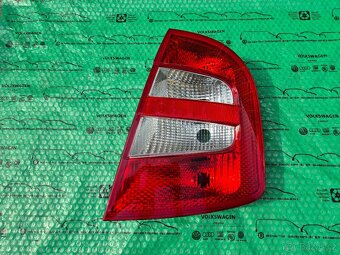 zadní pravé světlo Škoda Fabia I (6Y) hatchback před FL 6Y69 - 5
