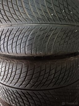 ZIMNI Nesehnatelna dvourozměrná 19"/20" original BMW M3,M4 - 5
