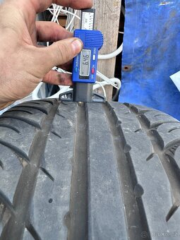 Letní sada pneu 215/35 R19 - Kumho - 5