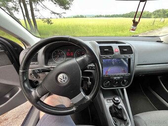 Volkswagen Jetta 1,9 tdi 2009 77kW - 5