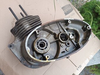 Kartery Jawa 250 pérák - 5