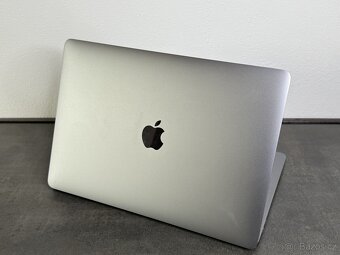 Macbook Pro 13" 2019 i7 / 256GB SSD / 16GB - 5