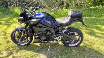Yamaha MT-10 - 5