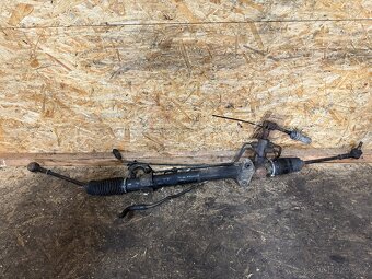 HŘEBENOVÉ ŘÍZENÍ SERVO ŘÍZENÍ HYUNDAI H1 57700-4A650 - 5