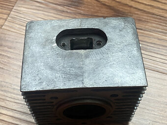 Babetta 207 - válec originál - 5