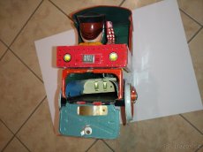 PLECHOVÁ MAŠINKA - 5