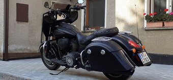 Indian Motorcycle Chieftain - 5