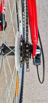 Maxbike 6061 M300 rám 15" kola 26" + 1x náhradní duše - 5