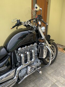 Triumph Rocket III - 5