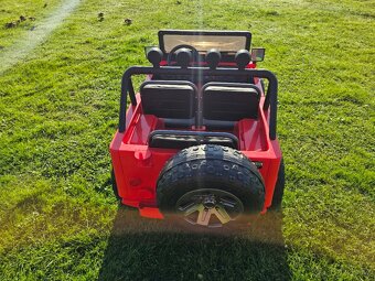 Nabízím k prodeji Elektrické autíčko JH-102 2x24V 4x4 2024 - 5