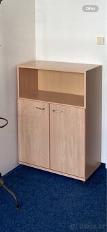 Kancelářský nábytek, skříně, stůl, stolek - 5