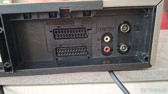 Videorekordér Panasonic NV HD647 - 5