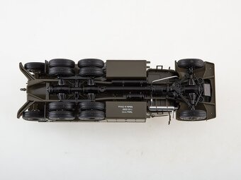 Model Tatra 111 - 5