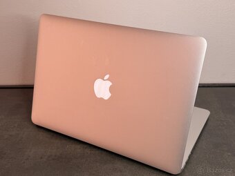 MacBook Air 13'' 2013 / i5 / 4GB / 128GB SSD - DPH - 5