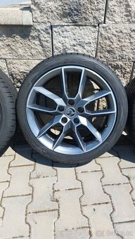 Alu kola Škoda Octavia rs R18" Gemini - 5