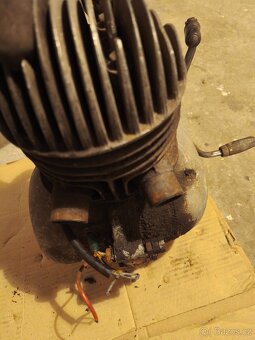 Motor ČZ 125T - 5