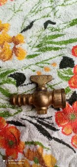 Mosazné ventily, uzavírací kohouty, spojky a šroubení - 5