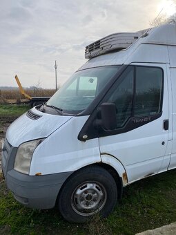 Prodám nákladní automobil skříňový s chladící vestavbou - 5