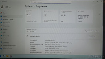 Starší herní notebook s dotykovou obrazovkou - 5