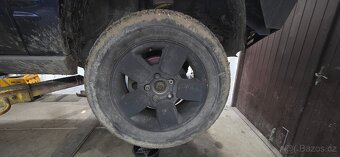 Prodám alu kola 235/65/r17 - 5