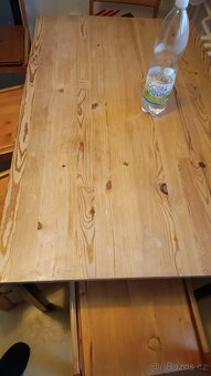 Stůl se 5 židlemi masiv - 5