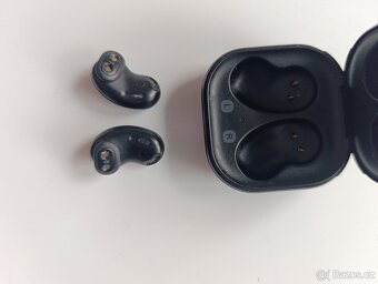 Samsung buds live - 5