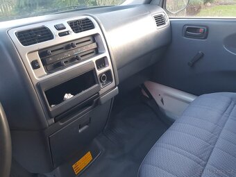 Toyota Hiace 4x4 krátká verze - 5