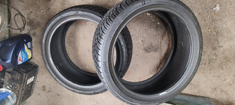 2 zimní pneumatiky BRIDGESTONE 225/40R18 92V 6,00mm DOT 2021 - 5