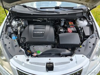 Suzuki Kizashi 2.4 131kW - 5