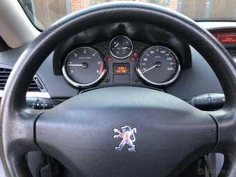 Prodám Peugeot 207cc cabrio 1.6hdi, r.v.2007 - 5