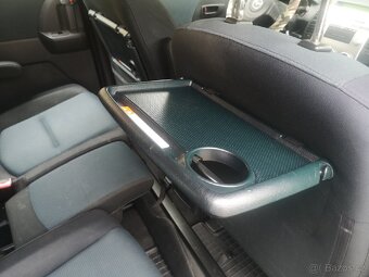 Mazda 5 - 5