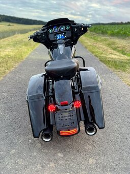 Harley Davidson STREET GLIDE - 5
