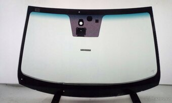 SSangyong Korande čelní sklo - 5