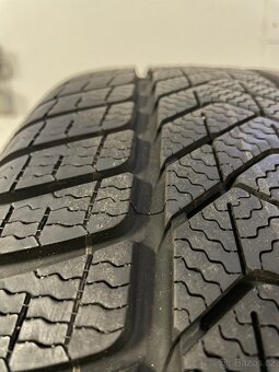 Original zimni Audi A6 S6 Allroad 225/55r18 95% - 5