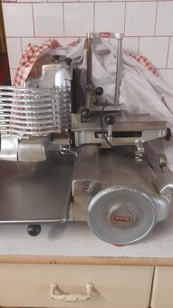 nářezový stroj Berkel - 5