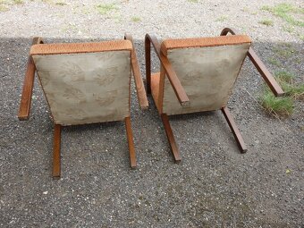 Dvě křesla, cena je dohromady - 5