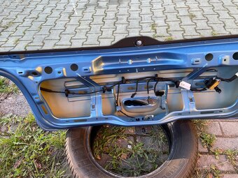 Páté dveře VW Polo 9N - 5