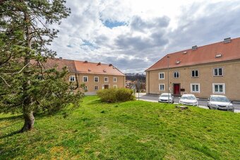 Prodej OV bytu 3+1, 81 m2, byt se zahradou a garáží, Horní B - 5