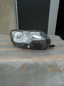 pravy levy svetla skoda rapid xenony - 5