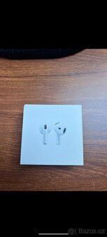 Apple AirPods 4 - 5