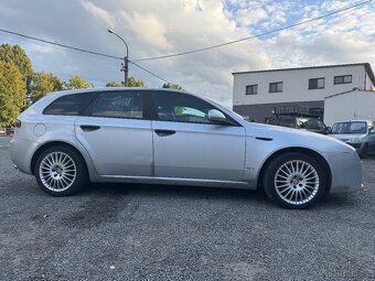 Alfa Romeo 159 1.9 JTD - 5