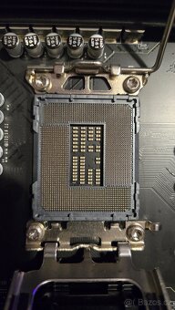 Základní deska MSI PRO Z690-A WIFI DDR4 - 5