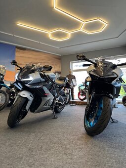 Cfmoto 675 SR-R ihned k odběru - 5