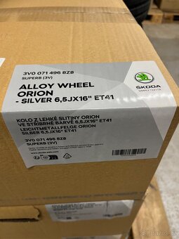 Superb R16 Orion Nová orig. sada - 5