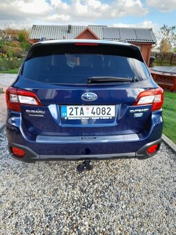 Subaru Outback 2.0 D Komfort AWD 4x4 2015 - 5