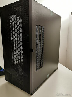 Nová PC skříň CZC.Gaming Lantern bez ventilátoru, záruka - 5